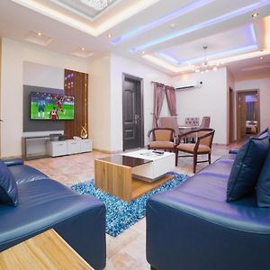 God'S Touch Apartments Signature